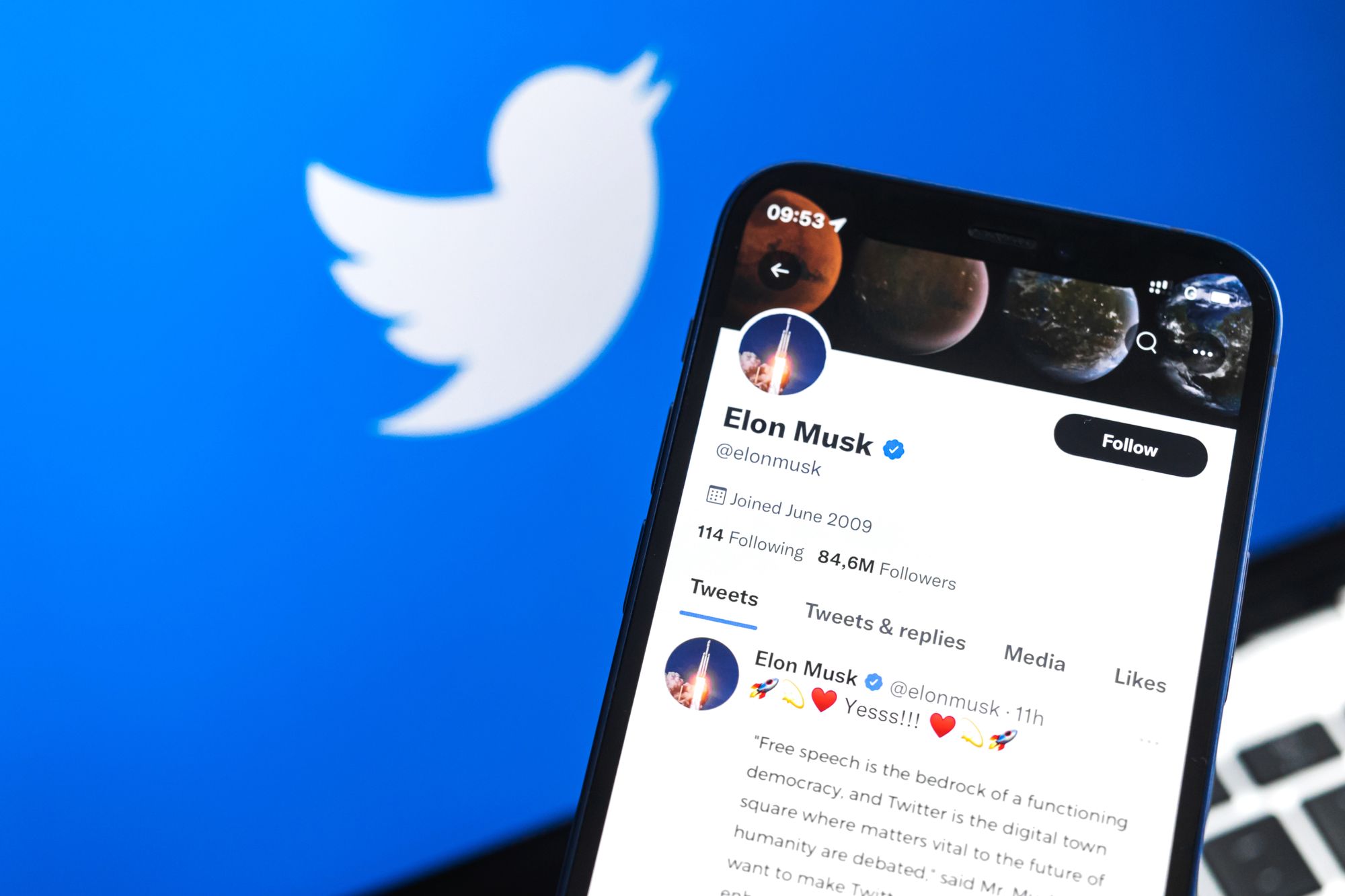 
                            How Elon Musk managed to buy Twitter so quickly when Twitter didn’t want him!
                    
